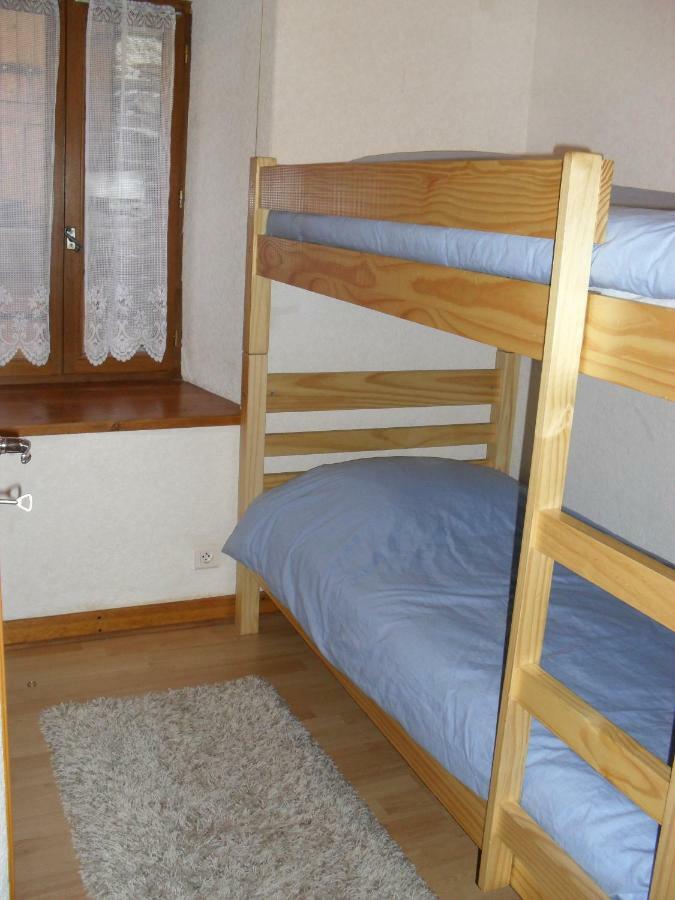 Location Appartement 6 Personnes Génos Екстериор снимка